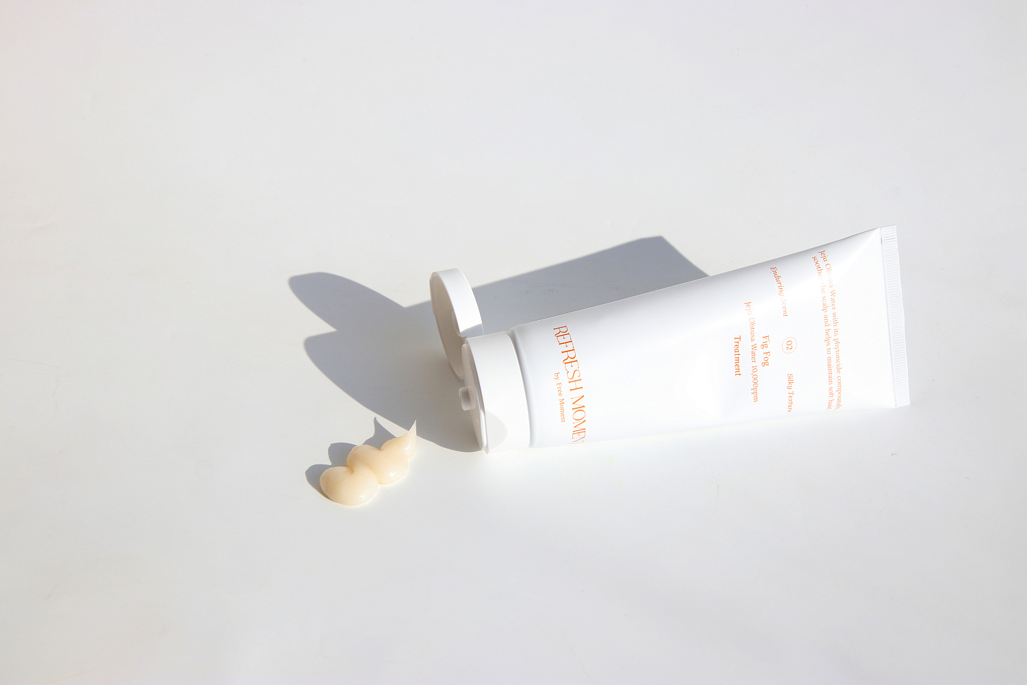 [FREEMOMENT] Парфюмированный кондиционер для волос Refresh Moment Perfume Treatment 02 Fig Fog, 150 мл